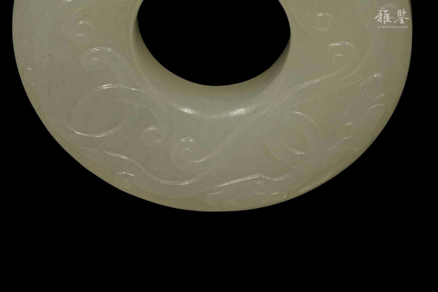 明代螭龙王璧